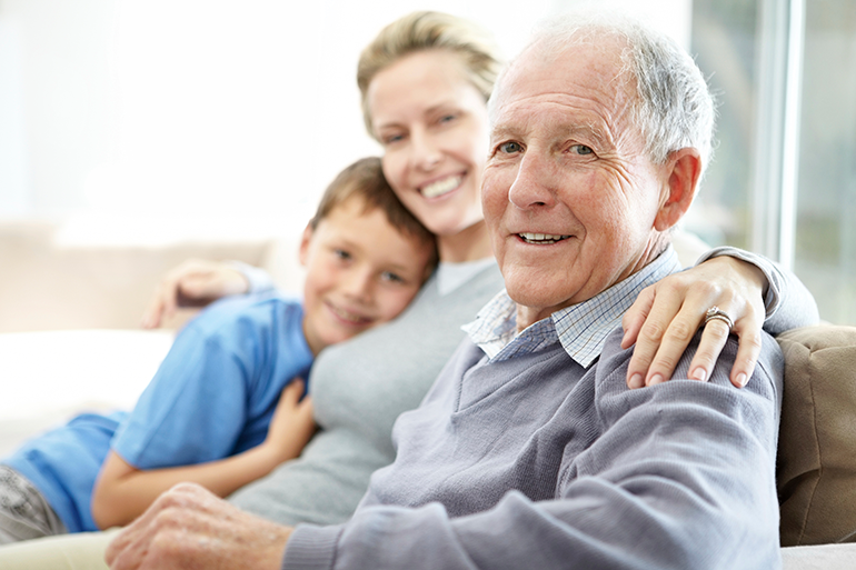 grand-père en famille