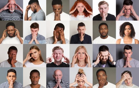 Collage avec diverses personnes souffrant de maux de tête, de stress ou de problèmes