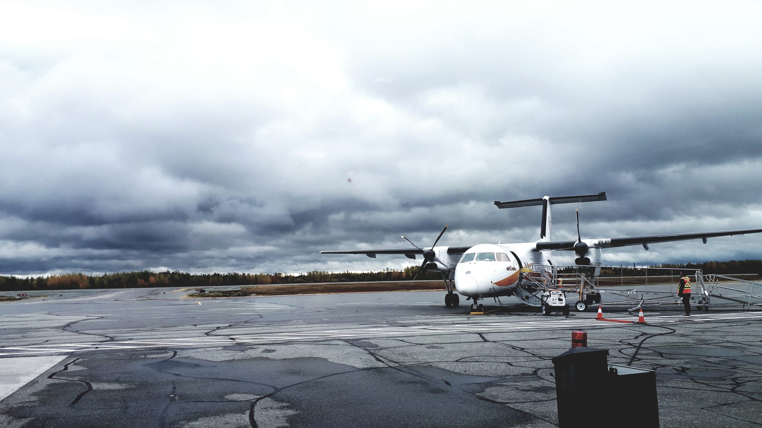 A plane getting ready to fly to Chisasibi in James Bay 