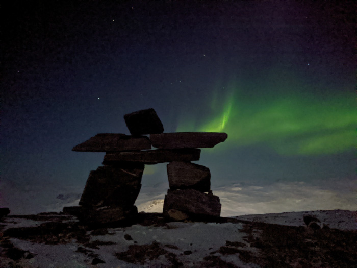 Inuqchuk & aurore boreal on Hudson Bay